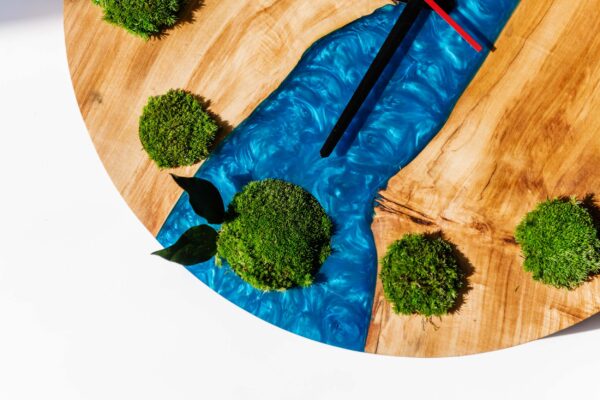Round Wooden Watch with Ball Moss and Epoxy - Image 7