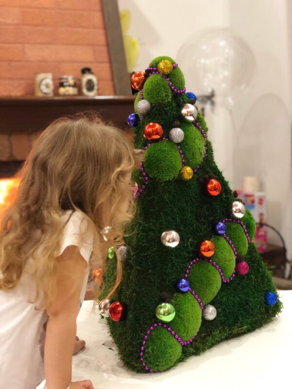 Christmas Tree Made of Ball Moss and Flat Moss with Decorations - Image 3