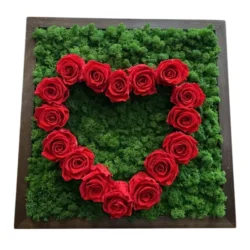 Moss Heart with Roses – Iceland Moss and Red Roses