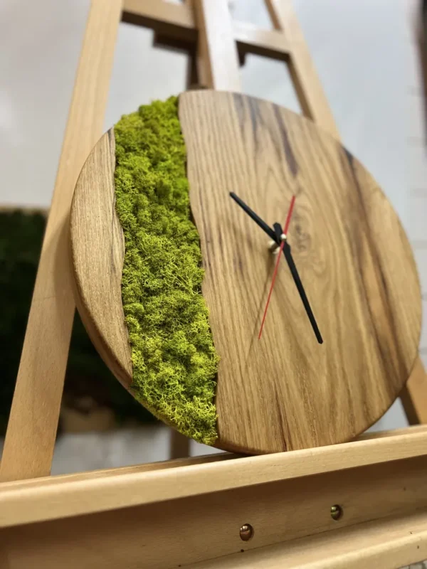 Watch with Wood and Moss - Image 4