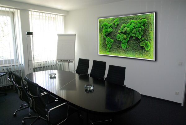 3D Illuminated World Map with Spherical and Flat Moss - Image 3