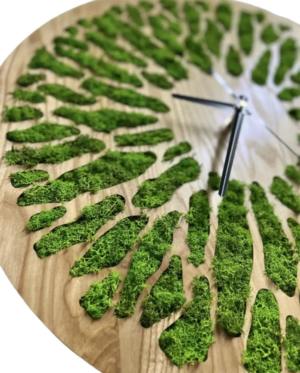 Round Wooden Wall Clock with Preserved Reindeer Moss - Image 5