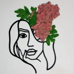 Moss Portrait with Moss – Dreamer