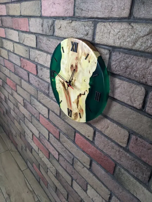 Maple Wood Epoxy Wall Clock with Emerald Green Resin - Image 3