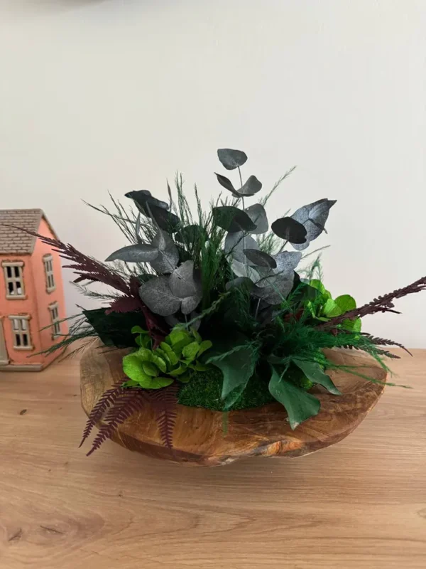 Decorative Wooden Bowl with Reindeer Moss & Plants - Image 4