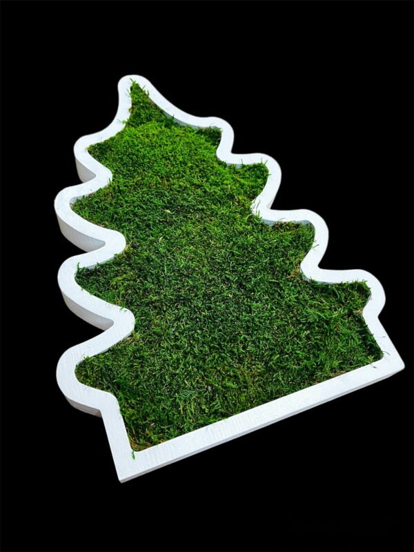 Decorative Christmas Tree with Reindeer Moss and Flat Moss - Image 7