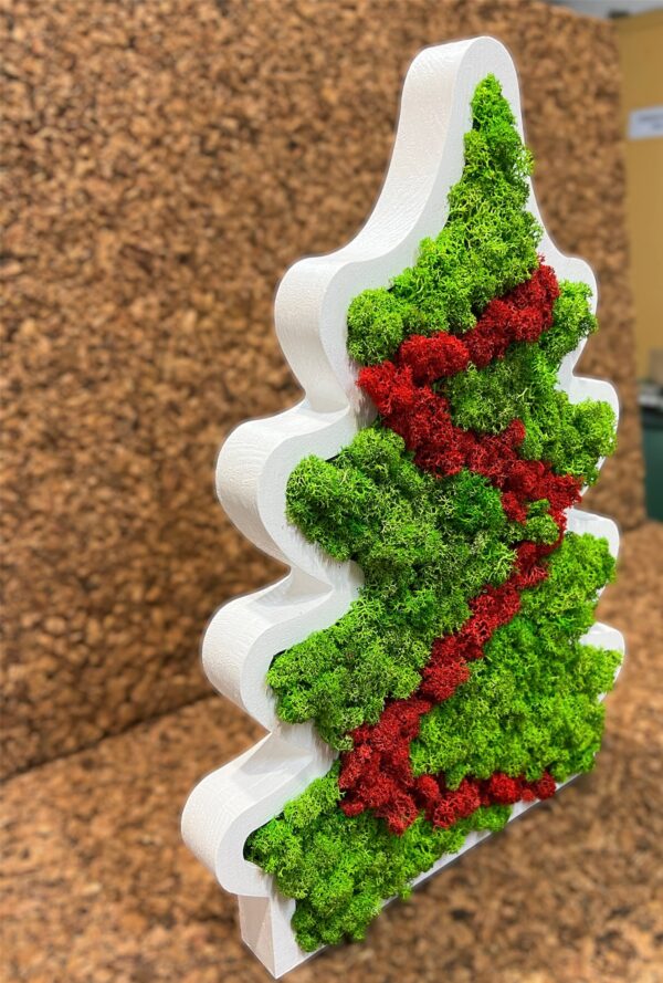 Decorative Christmas Tree with Reindeer Moss and Flat Moss - Image 18