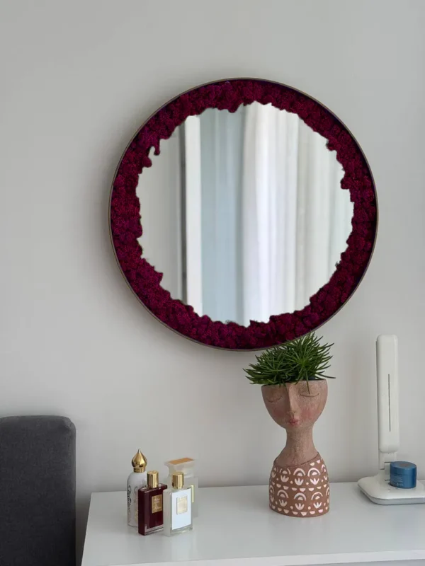Round Mirror with Reindeer Moss – Light Edition - Image 3